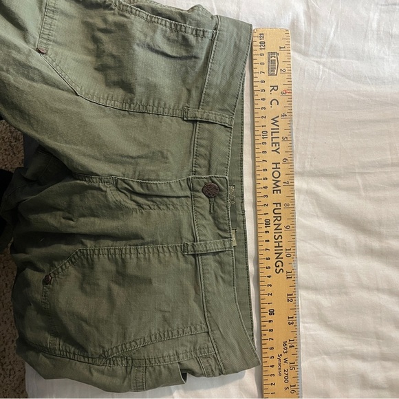 Prana Green hiking outdoor shorts size 4 - Picture 6 of 6